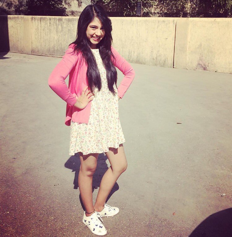 Niti Taylor Beautiful Unseen Pics Pictures