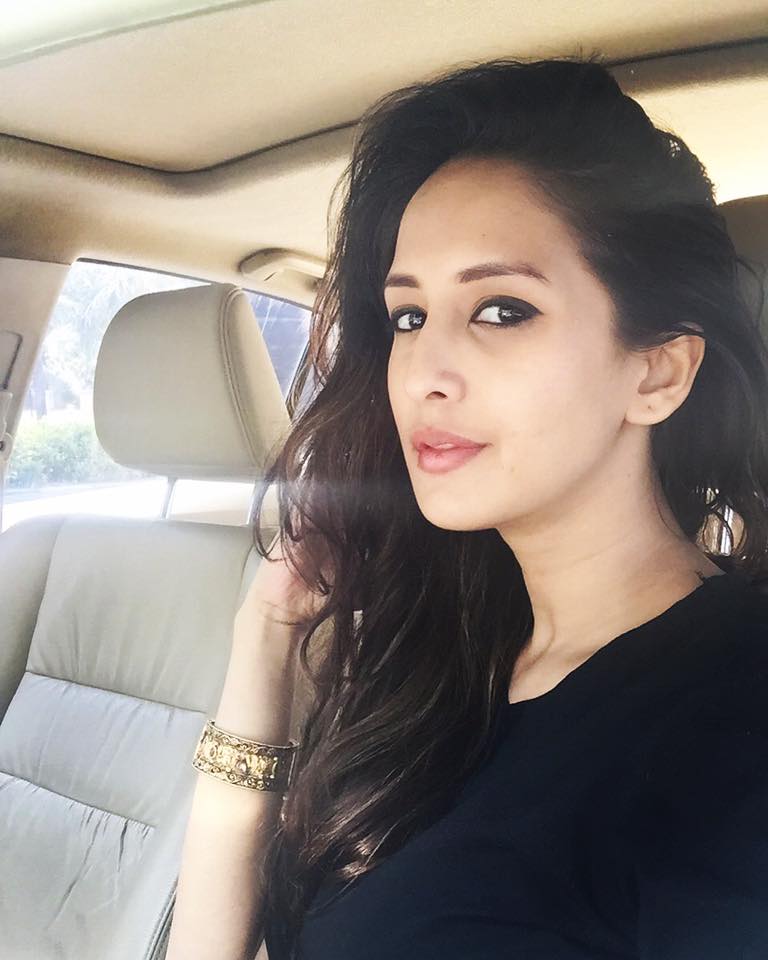 Chahat Khanna Pictures
