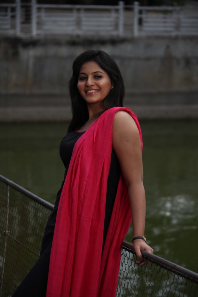 Anjali In Saree Bold Photos