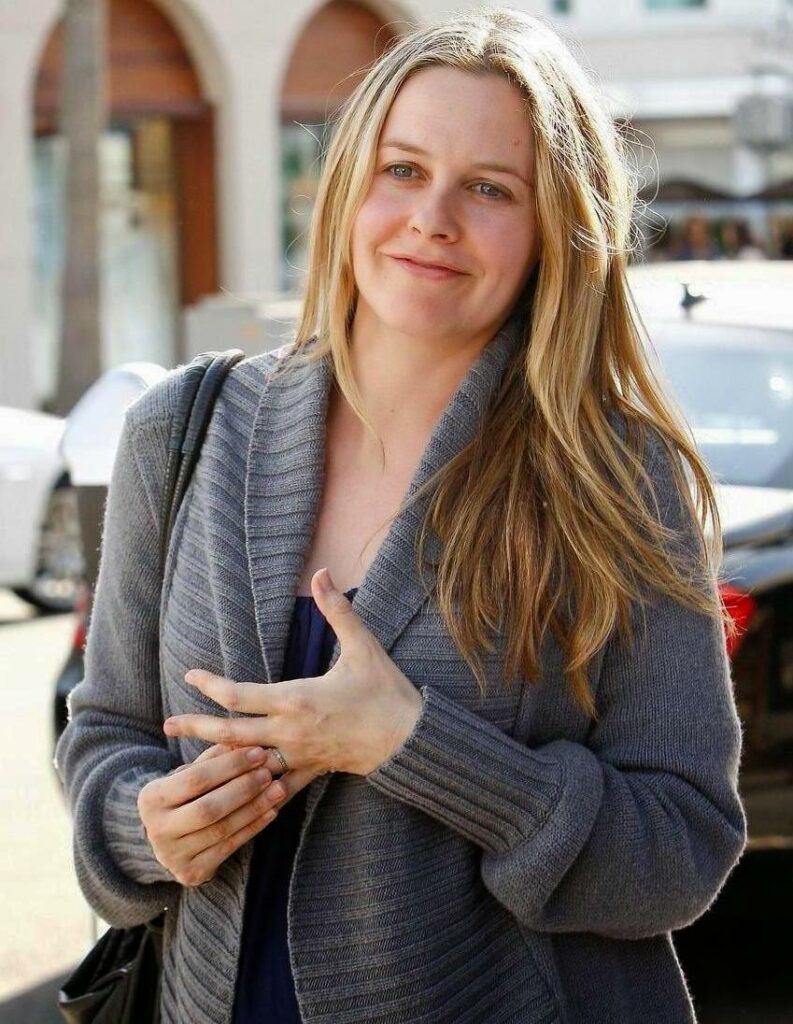 Alicia Silverstone Without Makeup Images
