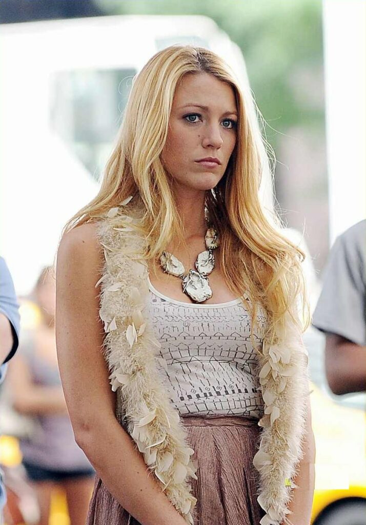 Blake Lively Muscles Pictures