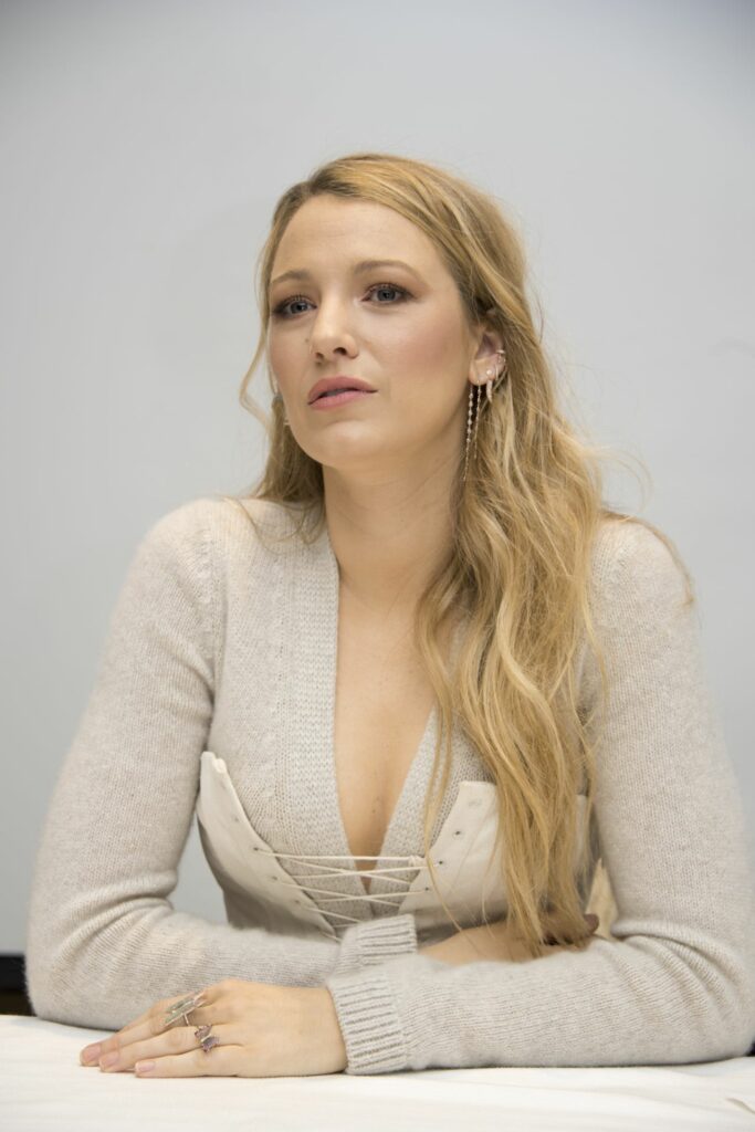 Blake Lively Oops Moment Images