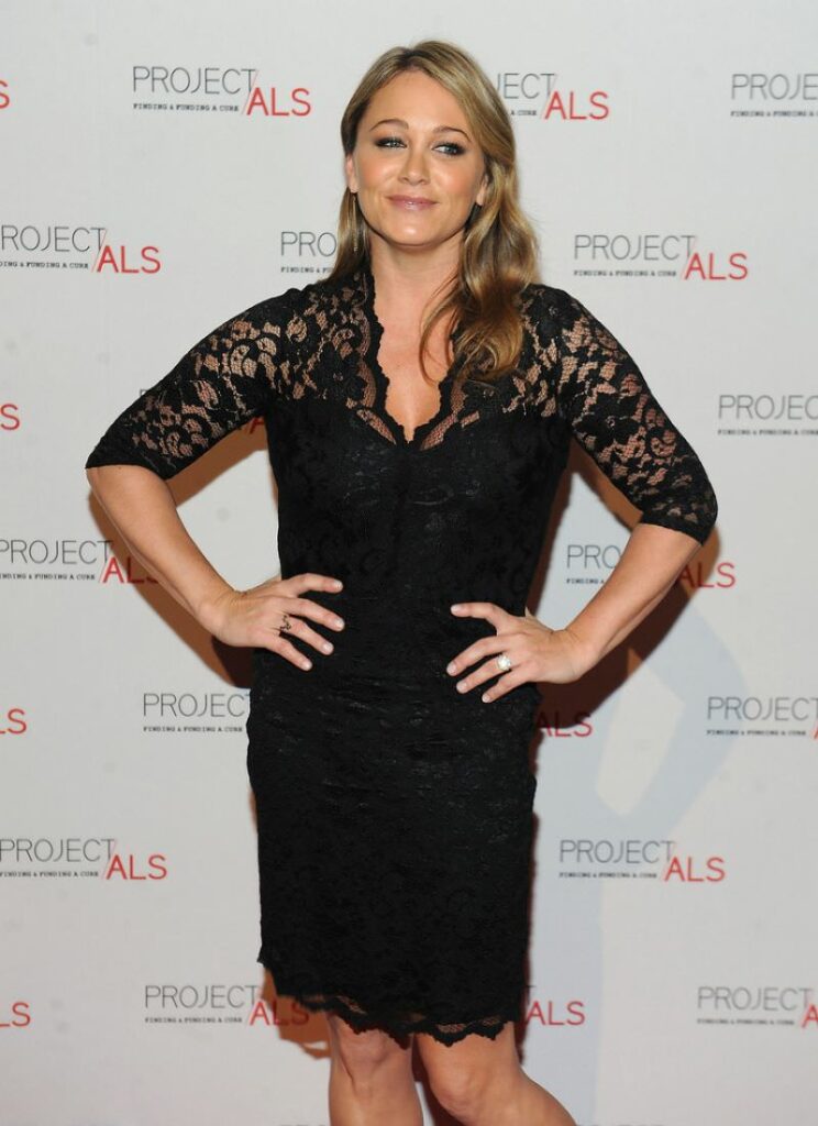 Christine Taylor Body Images
