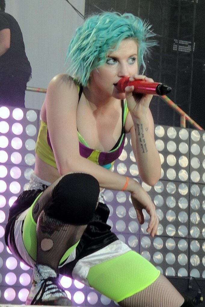 Hayley-Williams-Leaked-Pictures