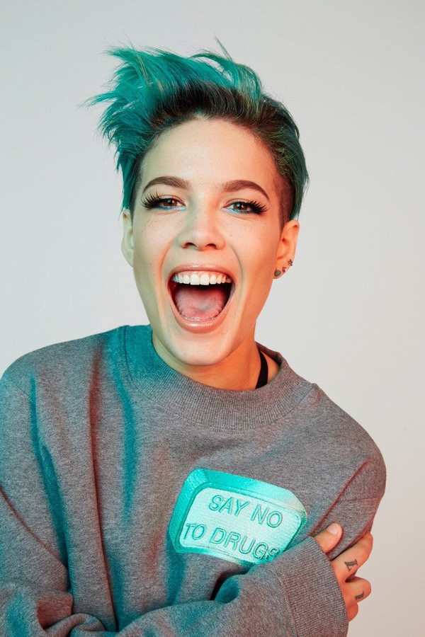Halsey Sexy Wallpapers